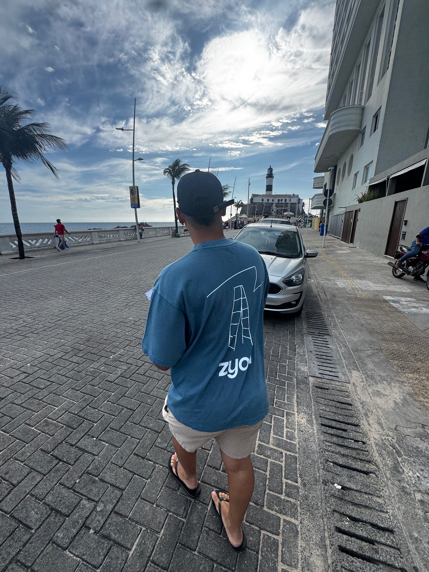 Moving Essence Shirt